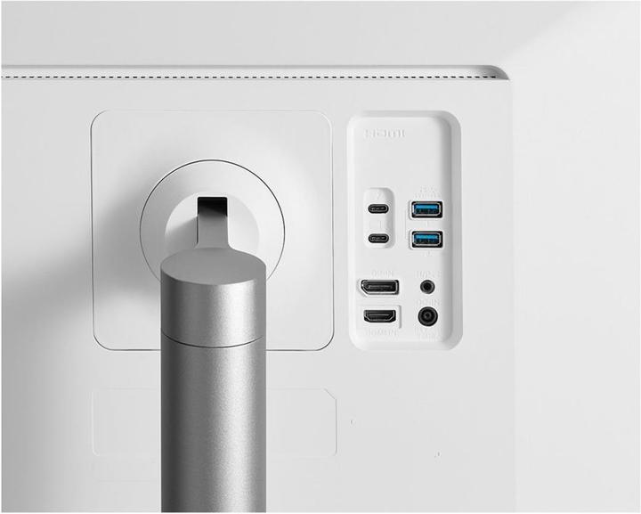 Actual product image LG 32UL950-W (3840 x 2160 Pixels, 31.50")