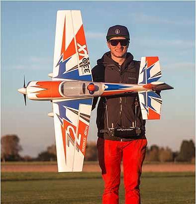 Immagine prodotto Multiplex Extra 330 LX (Acrobazia aerea)