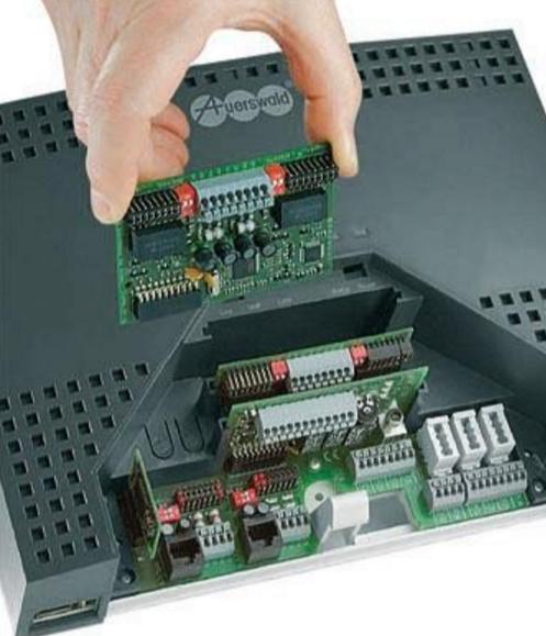 Produktbild Auerswald COMpact 2POTS-Modul fuer COMpact 5010/5020 VoIP / Erweiterung um 2x analoge Amtkoepfe /POTS - Pl...