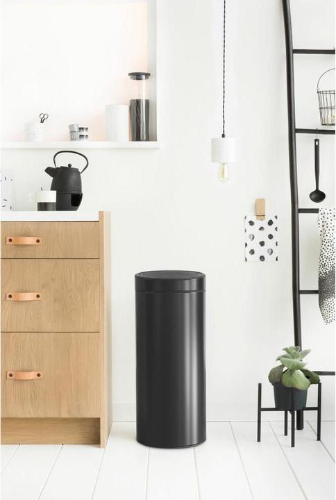 Actual product image Brabantia Touch Bin (30 l)