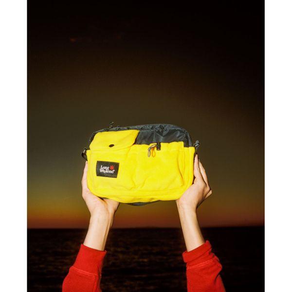 Immagine prodotto Long Weekend Borsa a tracolla Santa Fe 3L in pile giallo