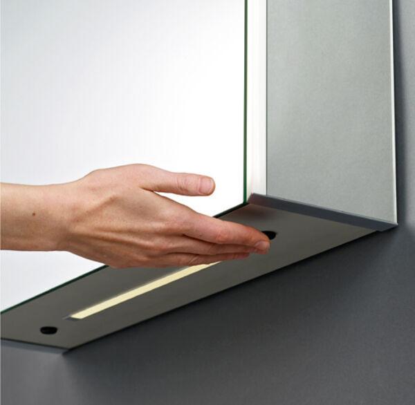 Produktbild Laufen Frame 25 Spiegelschrank, Beleuchtung senkrecht, Ambiente Licht, 750x600, Anschlag links