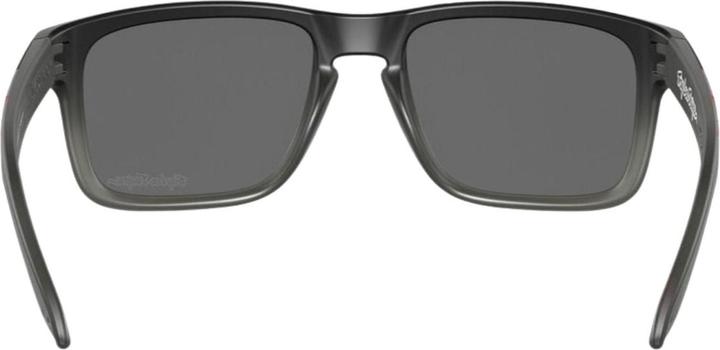 Actual product image Oakley Holbrook