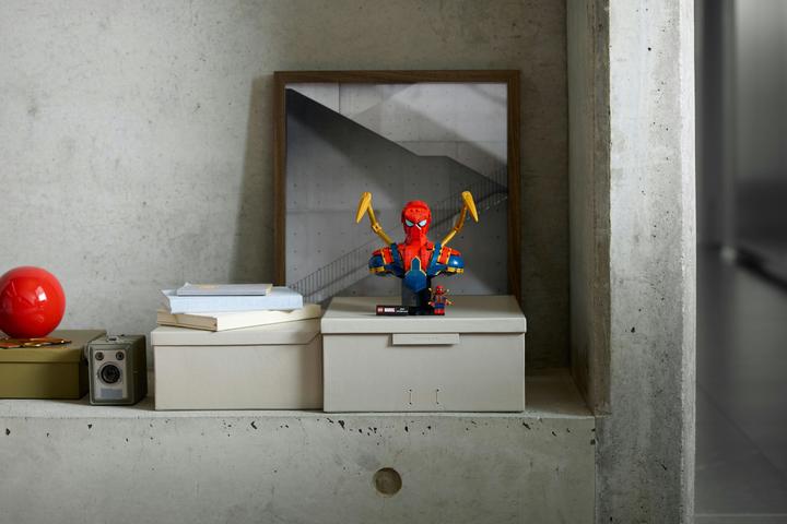 Image du produit LEGO Buste d'Iron Spider-Man (76326, LEGO Marvel)