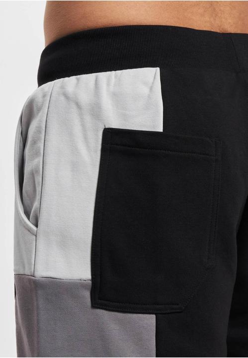 Actual product image Dangerous DNGRS Shorts Graded - 165327 (S)