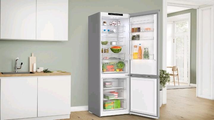 Image du produit Bosch Hausgeräte KGN492LDF (440 l)