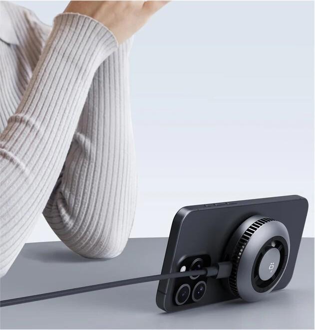 Produktbild Aukey Mag Fusion (15 W)