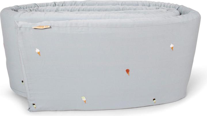 Filibabba Bed Bumper – Embroidered Cool Summer Design – Pearl Blue (340 cm, 4 cm)