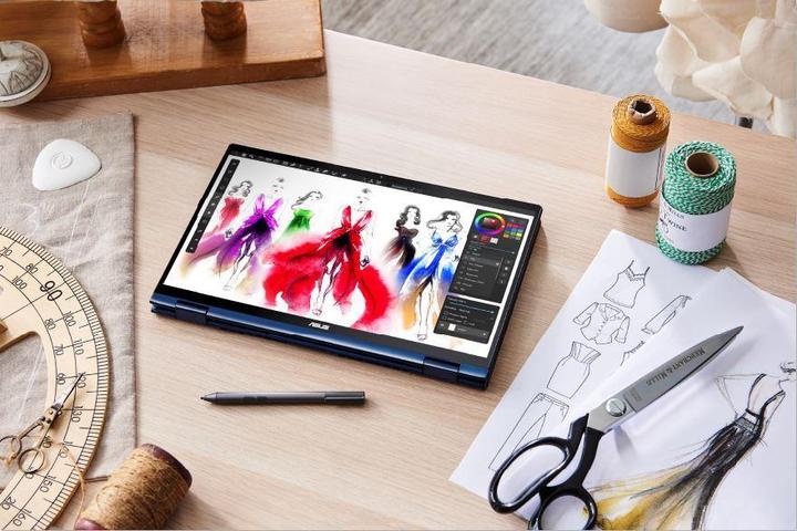 Actual product image ASUS ZenBook Flip 13 UX362FA-EL148T (13.30", Intel Core i7-8565U, 8 GB, 256 GB)