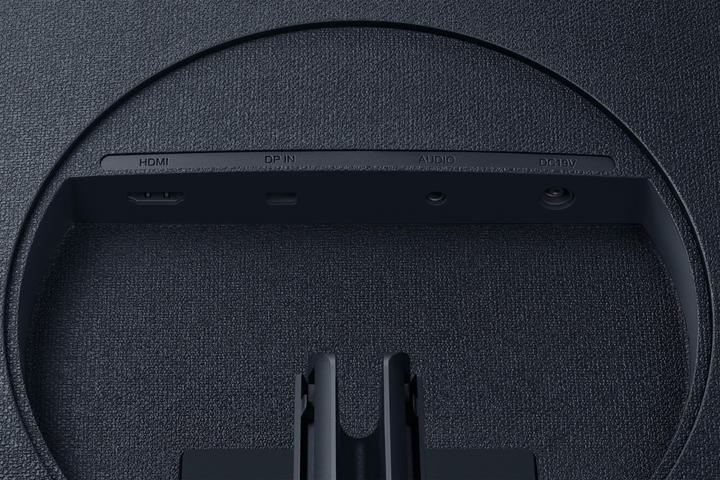 Actual product image Samsung LU32R590CWUXEN (3840 x 2160 Pixels, 32")
