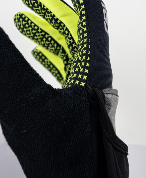 Actual product image Reusch Terro STORMBLOXX (10)