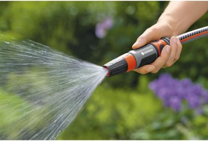 Produktbild Gardena Reinigungsspritze 18300-20