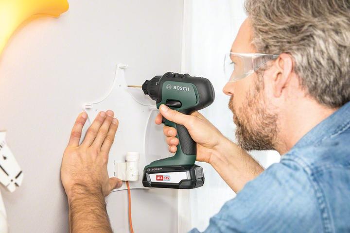 Actual product image Bosch Home & Garden Advanced Drill 18 (standard version, 2 batteries) (Rechargeable battery operated)