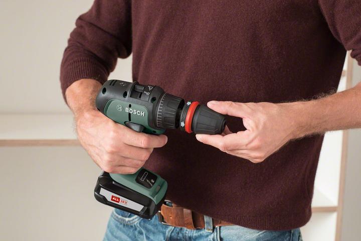 Image du produit Bosch Home & Garden Advanced Impact 18 (version standard, 2 batteries) (Fonctionnement sur batterie)