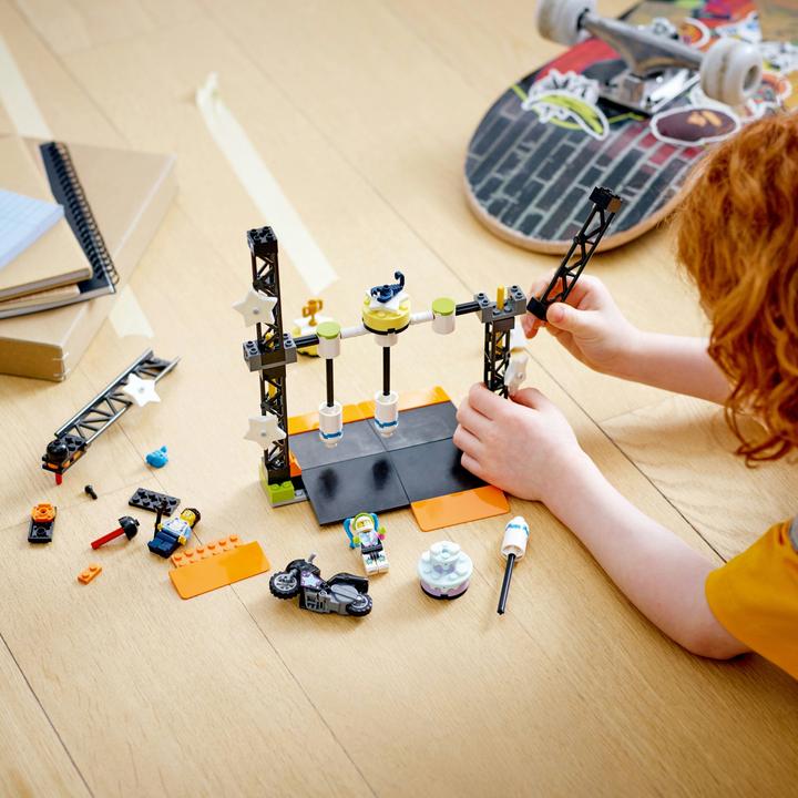Actual product image LEGO Umstoss Stunt Challenge (60341, LEGO City)
