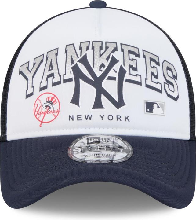 Actual product image New Era A-Frame Mesh Trucker Cap - RETRO New York Yankees