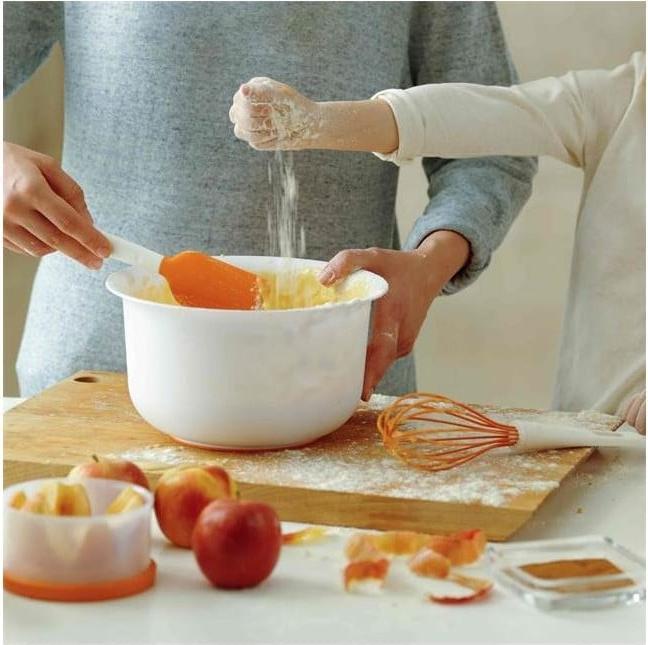 Actual product image Fiskars Functional Form Whisk with Silicone