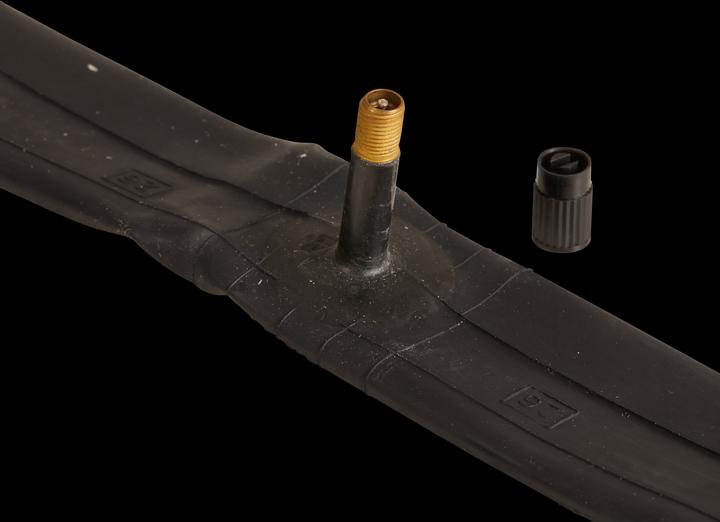Immagine prodotto Decathlon 26x1,7/2,2 SCHRADER AUTO REPAIR (Schrader (AV), 26")