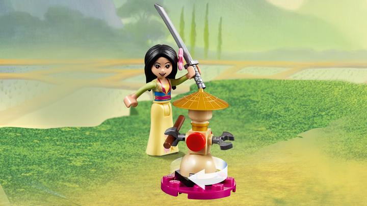 Produktbild LEGO Mulans Training (41151, LEGO Disney)