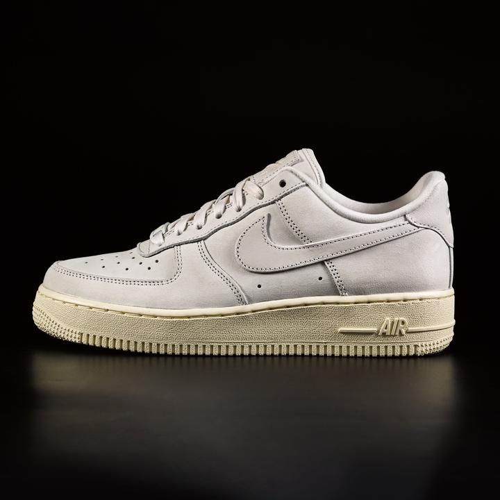Image du produit Nike Air Force 1 Premium (36.5)