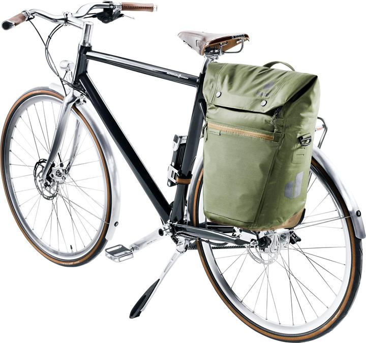 Actual product image Deuter Mainhattan (17 l, Luggage carrier bag)