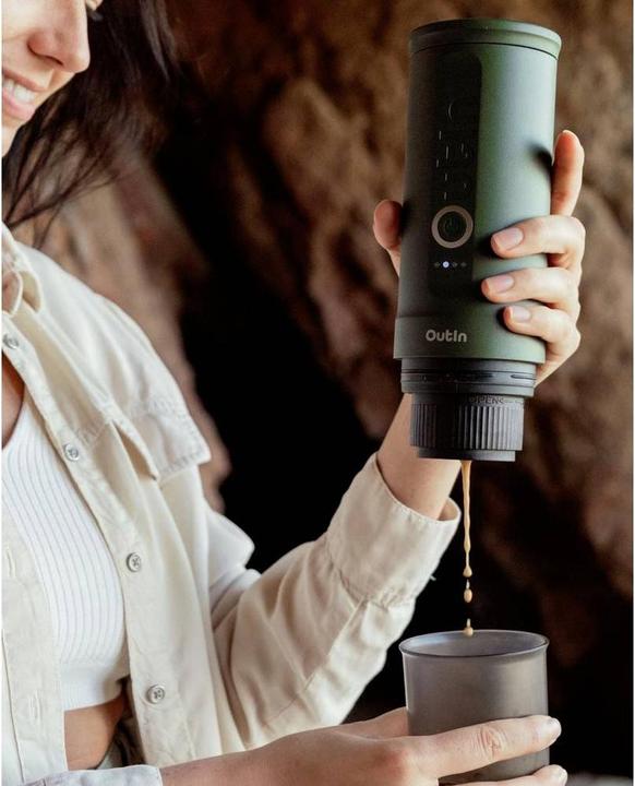 Actual product image No Name OutIn Nano espresso machine green (EU plug)