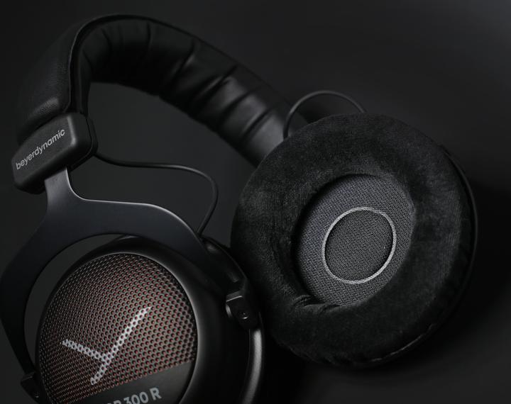 Actual product image Beyerdynamic TYGR 300R (Cable)
