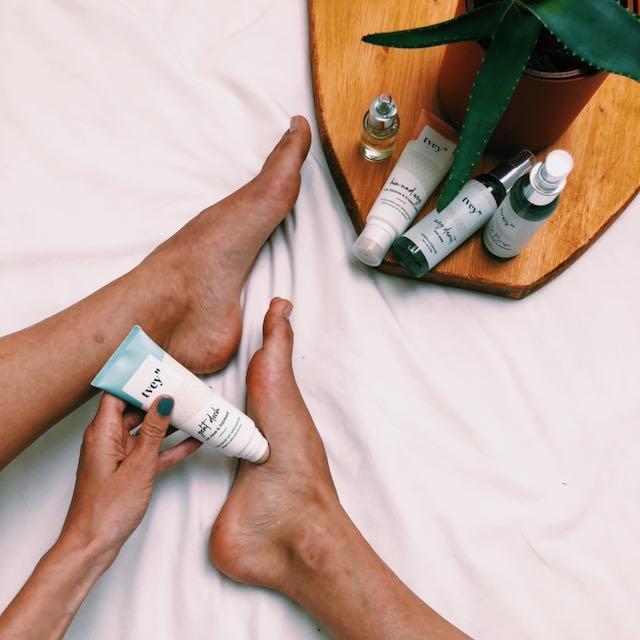 Immagine prodotto Tvey La crema per i piedi va bene per tutti 75 ml (Crema piedi e gel piedi, 75 ml)