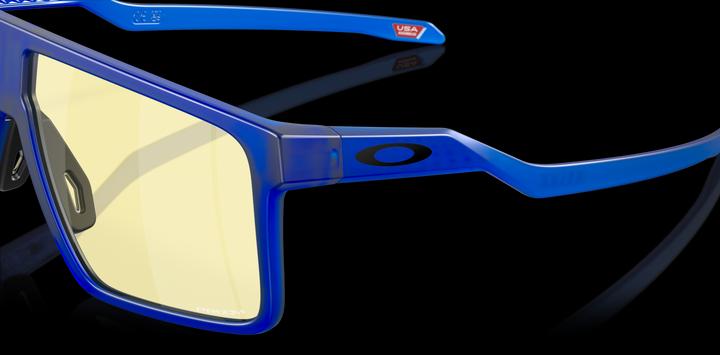 Actual product image Oakley Helux