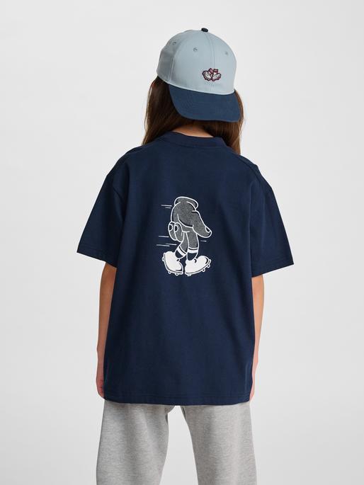 Actual product image hummel Hmlloose tee s/s graphic junior (128)