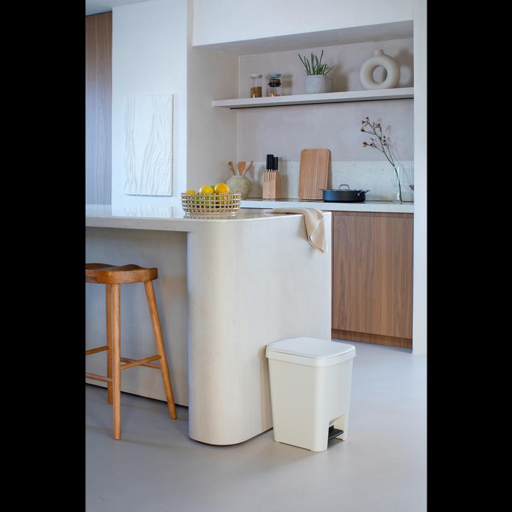 Actual product image Brabantia StepUp Bin (25 l)