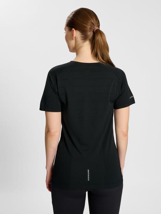 Actual product image Newline Nwlriverside Seamless T-Shirt S/S Woman (XXL)