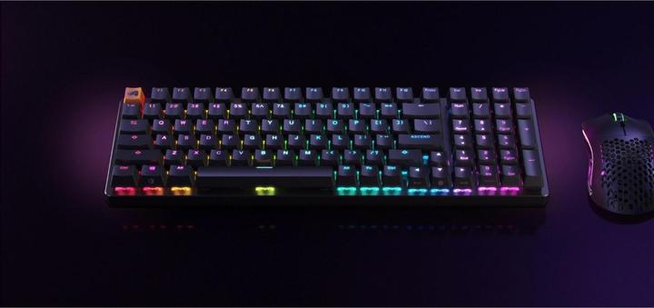 Actual product image Glorious PC Gaming Race Gmmk 2 (DE, Cable)