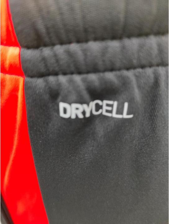 Actual product image Puma IndividualLIGA Training Shorts 2 Jr (open pockets) (116)