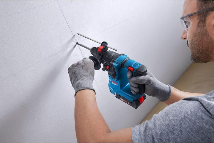 Produktbild Bosch Hausgeräte GBH 18V-18 Akku-Bohrhammer SDS plus (0.611.927.003) (Akkubetrieb)
