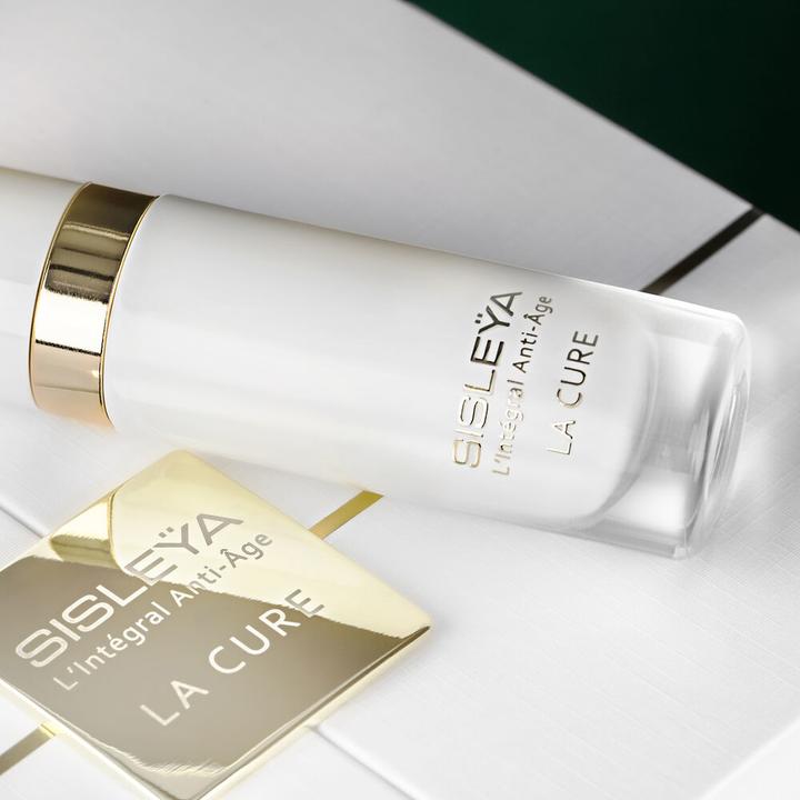 Actual product image Sisley Coffret Sisleya l'Integral Anti Age (40 ml)