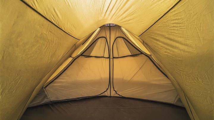 Actual product image Robens Field Tower Tent (9.50 kg, 8 persons)