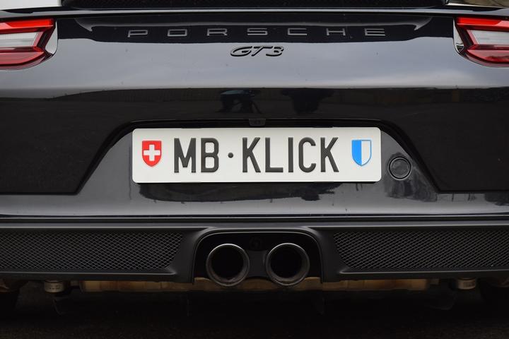 Actual product image MB Click (Front + rear, Long format)