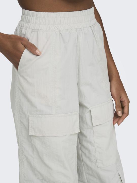 Actual product image Only Mid waist CARGO PARACHUTE PANT Cargo trousers (32)