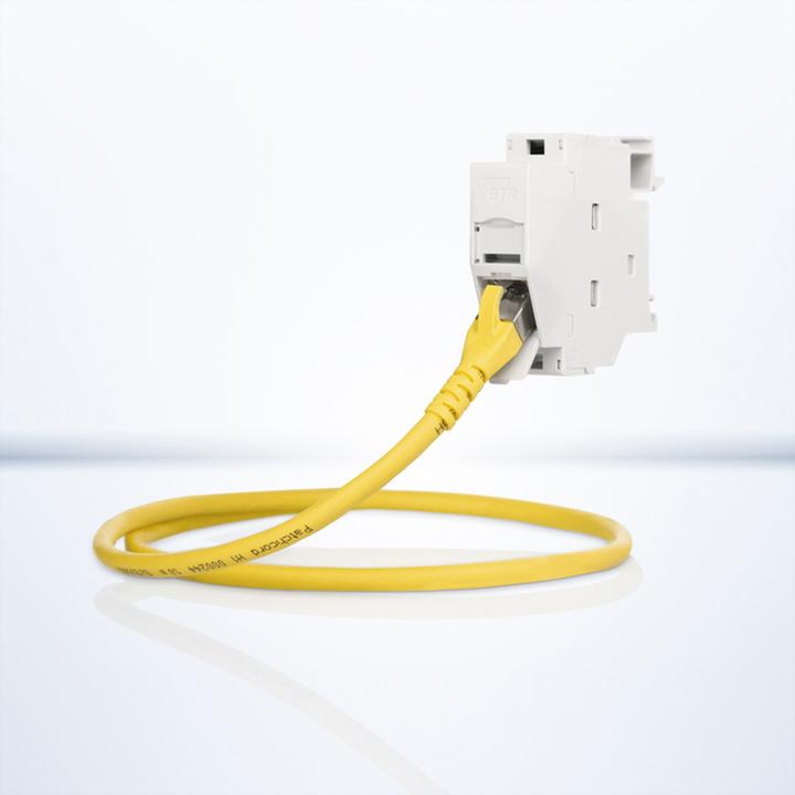 Actual product image Metz Connect REGplus IP20 C6A modul 180°M (Network cable)