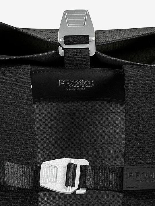 Actual product image Brooks England Pickwick (12 l)