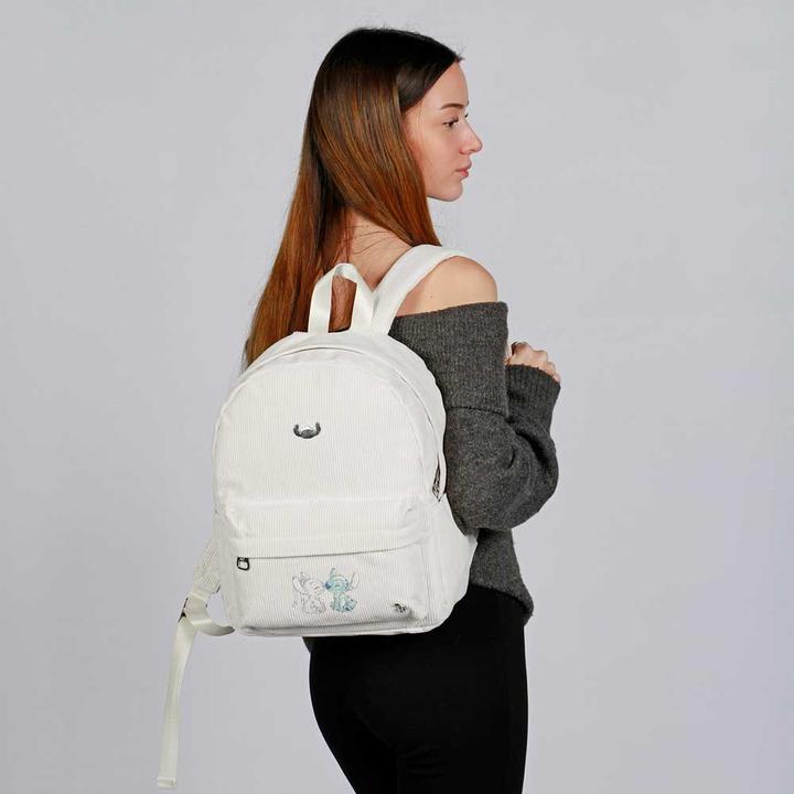 Actual product image Karactermania Disney Lilo und Stitch Tender-Roy Rucksack, Weisslich, 28 x 36 cm, Kapazität 12 L