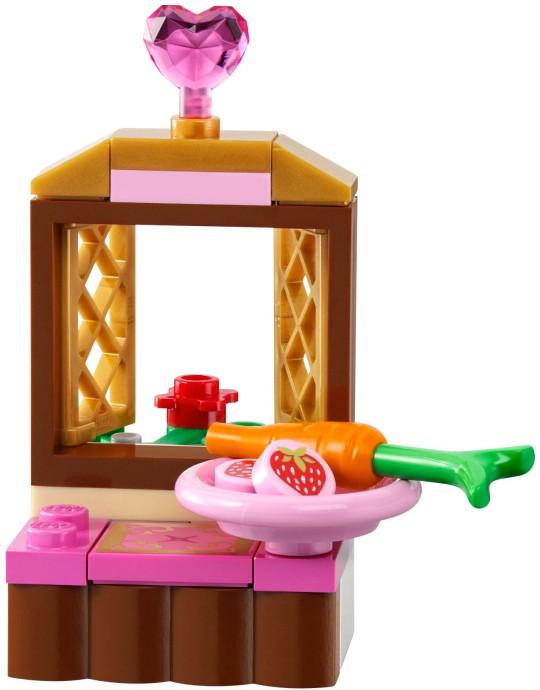 Actual product image LEGO Sleeping Beauty s Royal Bedroom (41060, LEGO Disney)