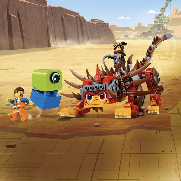 Actual product image LEGO Lucy (70827, LEGO DC)