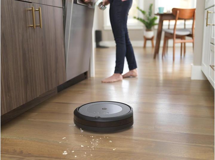 Actual product image iRobot Roomba i3+ (Robot vacuum)