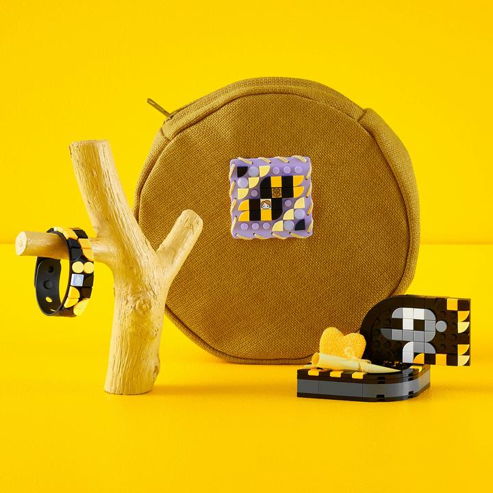 Produktbild LEGO Hogwarts Schreibtisch-Set (41811, LEGO Dots)