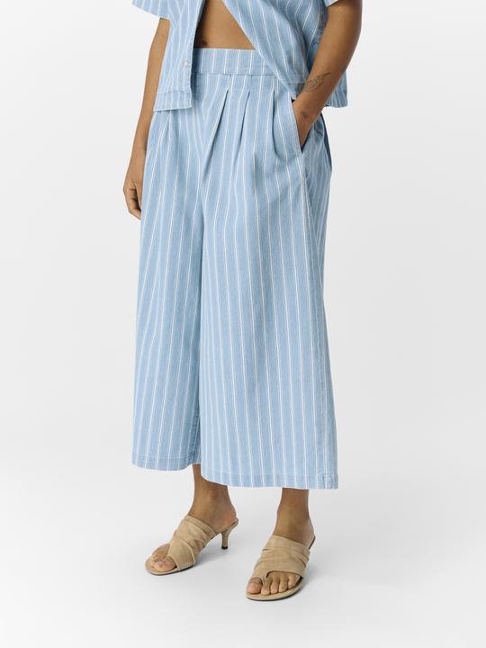Actual product image Object Super Wide Fit Culotte Jeans (L)