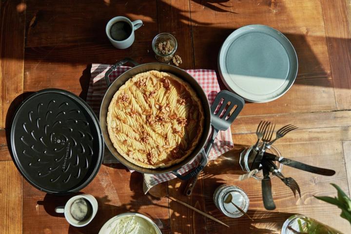 Actual product image Staub Braiser (28 cm, Casserole + Stewpot, Cast iron)