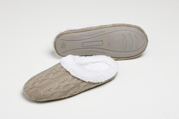 Actual product image Kanguru Fluffy slippers (39)