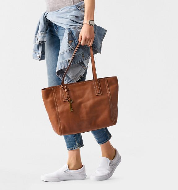 Actual product image Fossil Emma